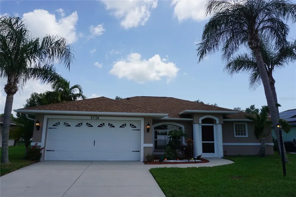 6708 66th Avenue E Bradenton FL 34203