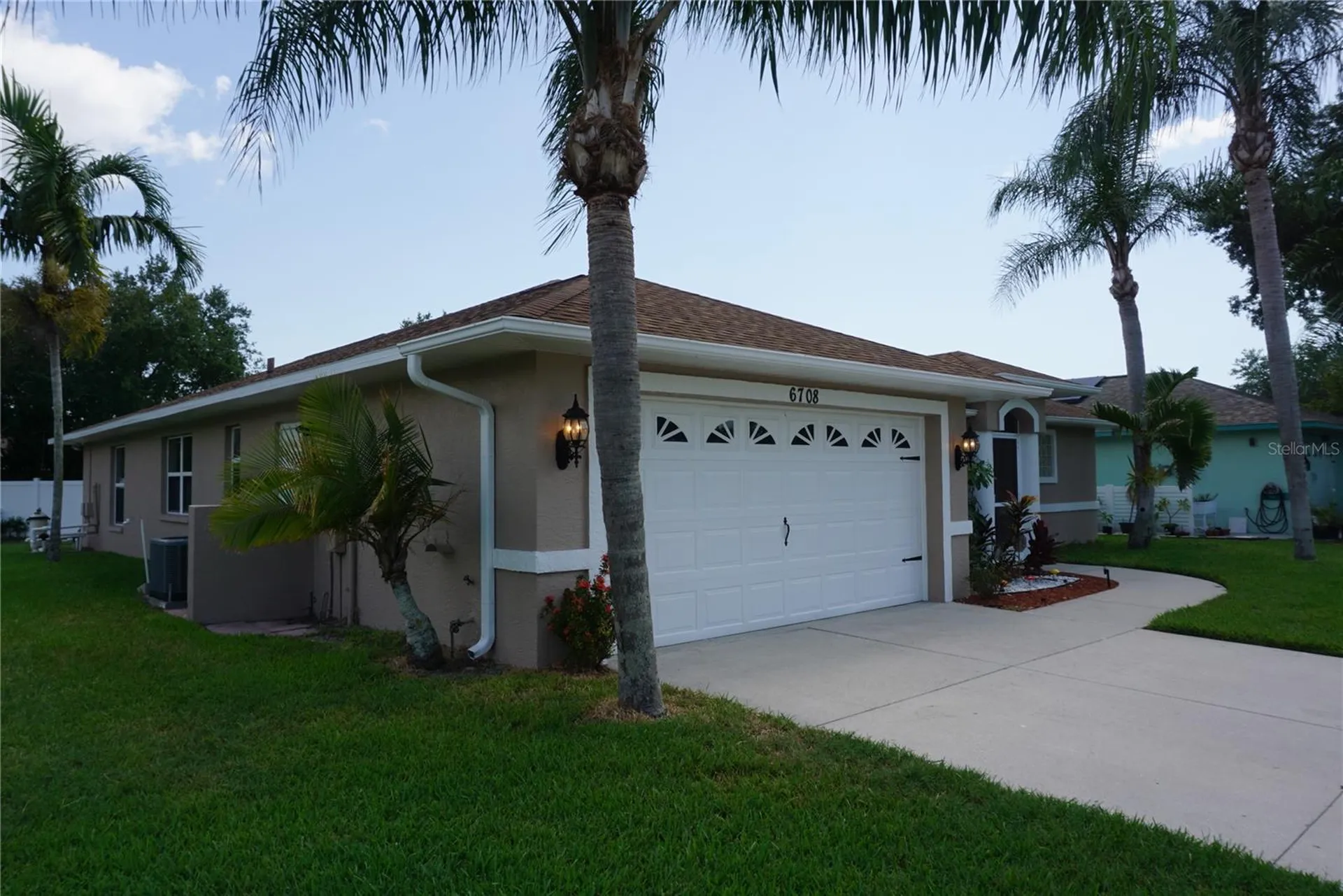 6708 66th Avenue E Bradenton FL 34203