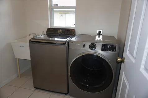 6708 66th Avenue E Bradenton FL 34203