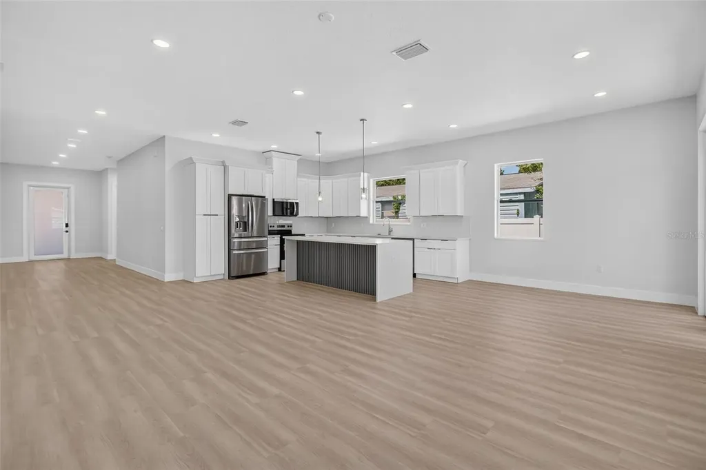 6127 105th Terrace Pinellas Park FL 33782