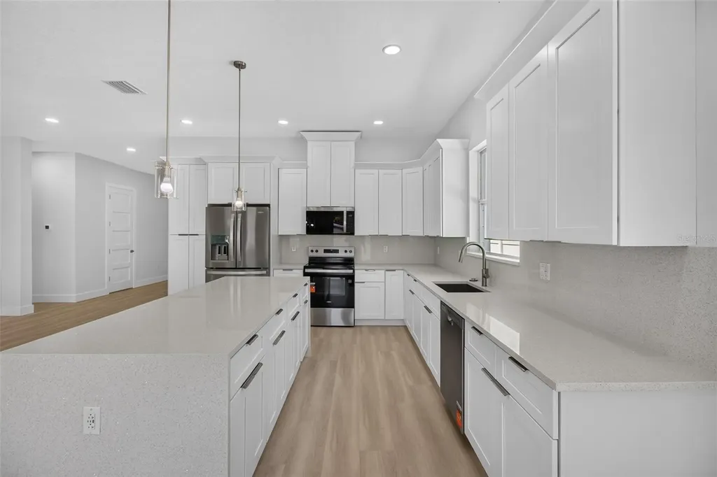 6127 105th Terrace Pinellas Park FL 33782
