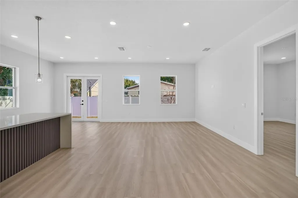 6127 105th Terrace Pinellas Park FL 33782