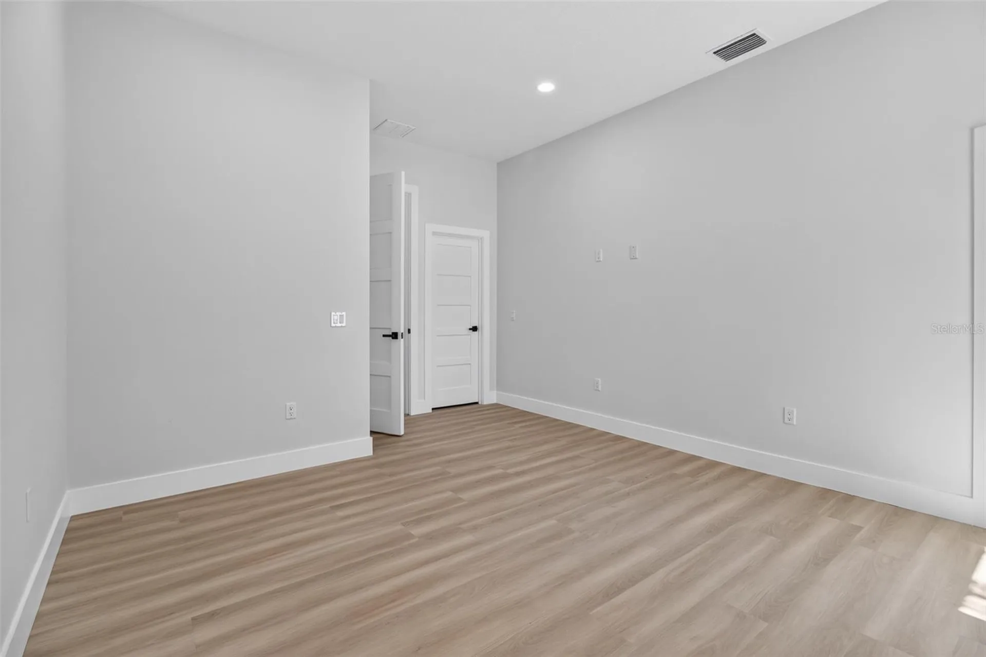 6127 105th Terrace Pinellas Park FL 33782