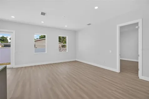 6127 105th Terrace Pinellas Park FL 33782
