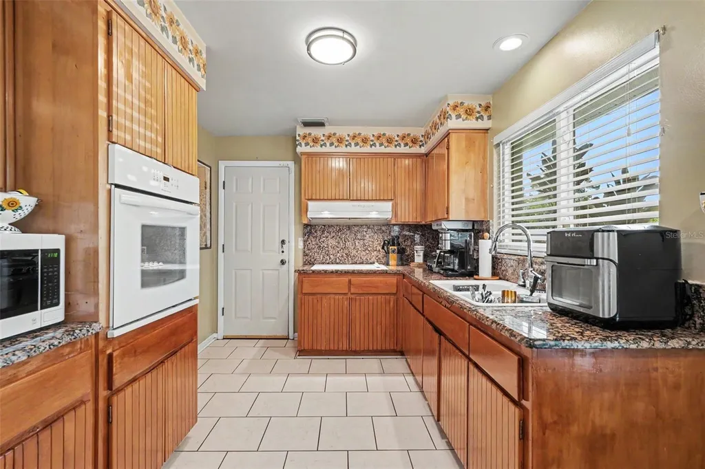 5603 Lown Street N St Petersburg FL 33714