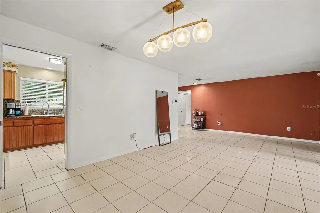 5603 Lown Street N St Petersburg FL 33714