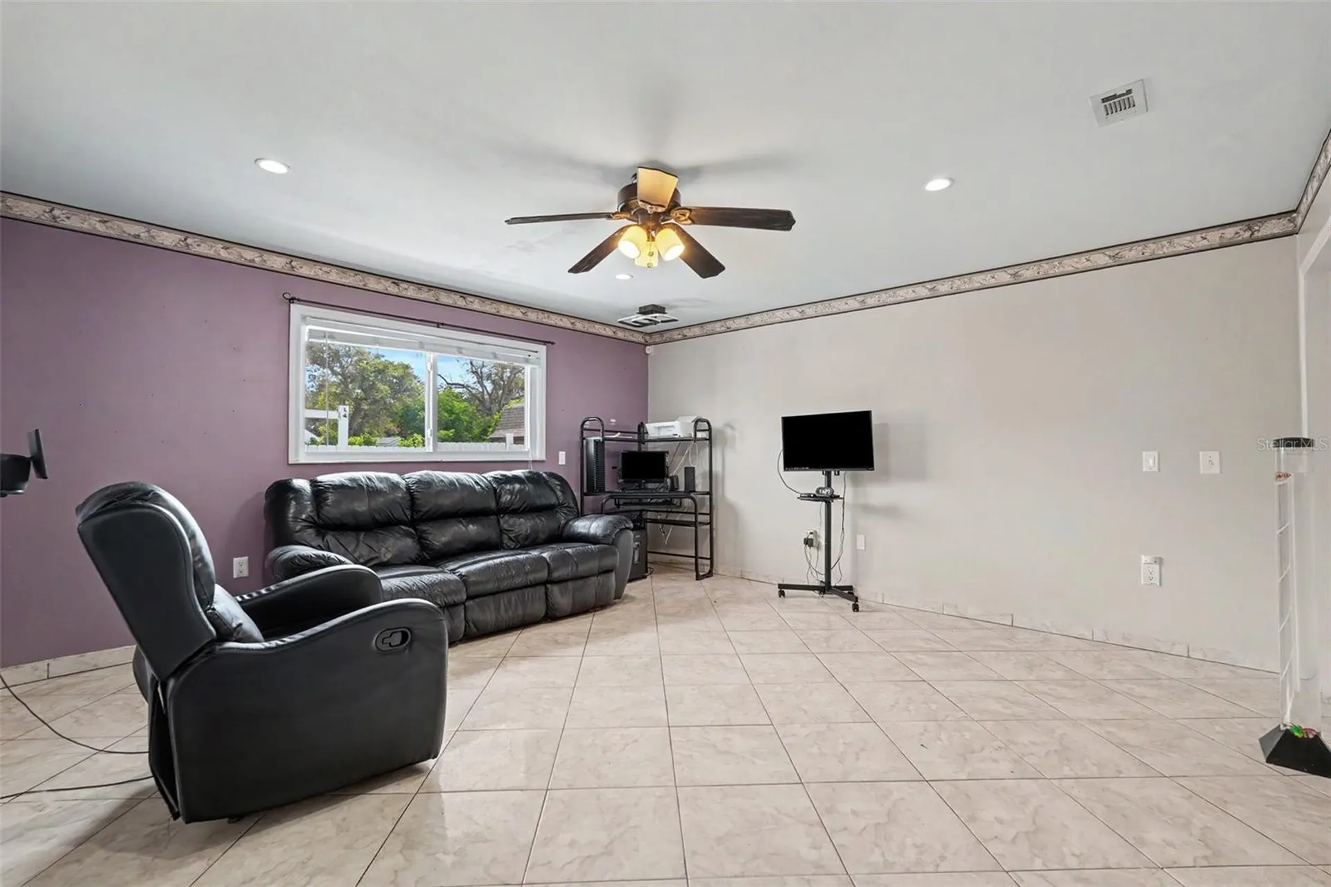 5603 Lown Street N St Petersburg FL 33714