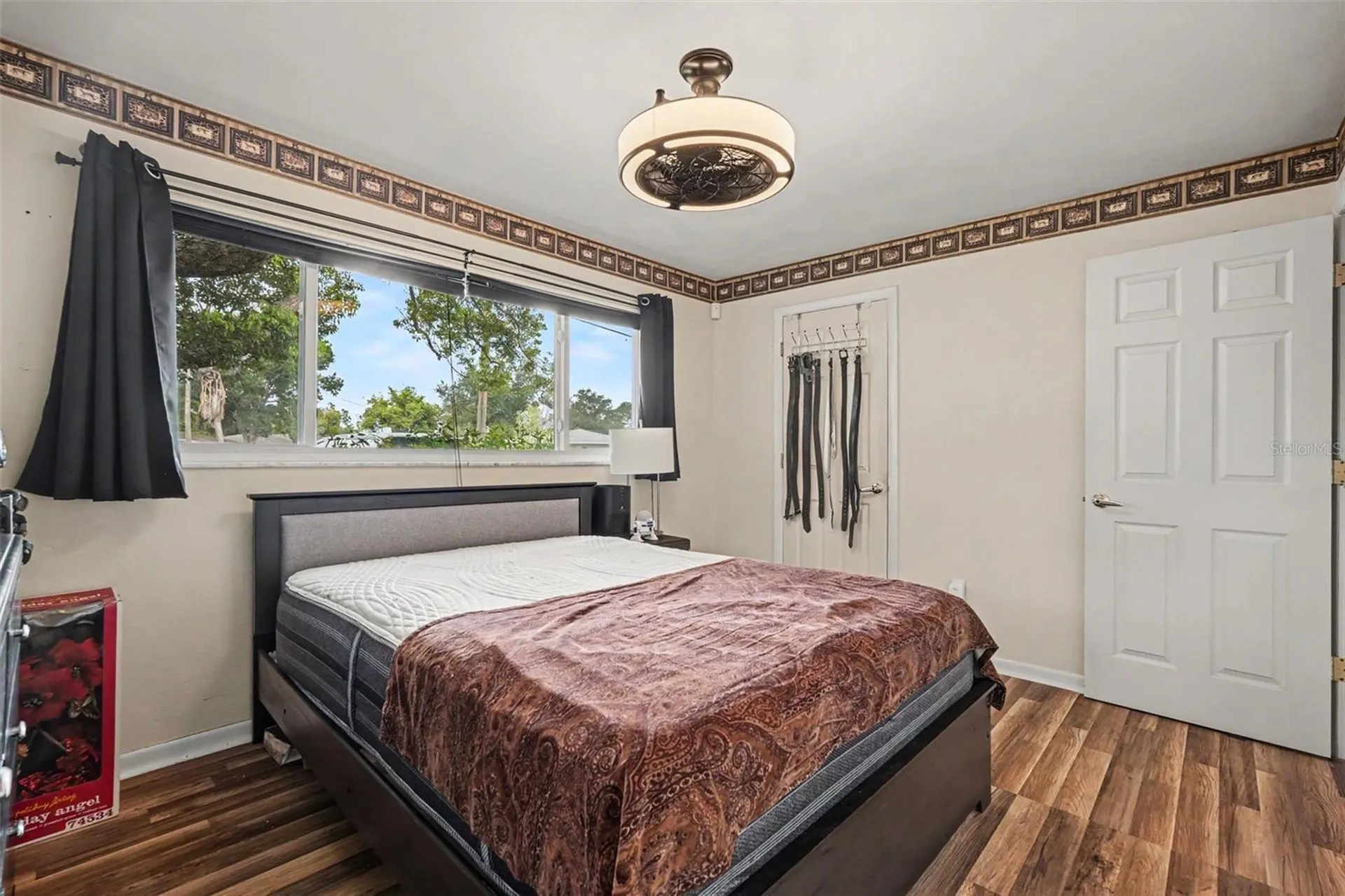 5603 Lown Street N St Petersburg FL 33714