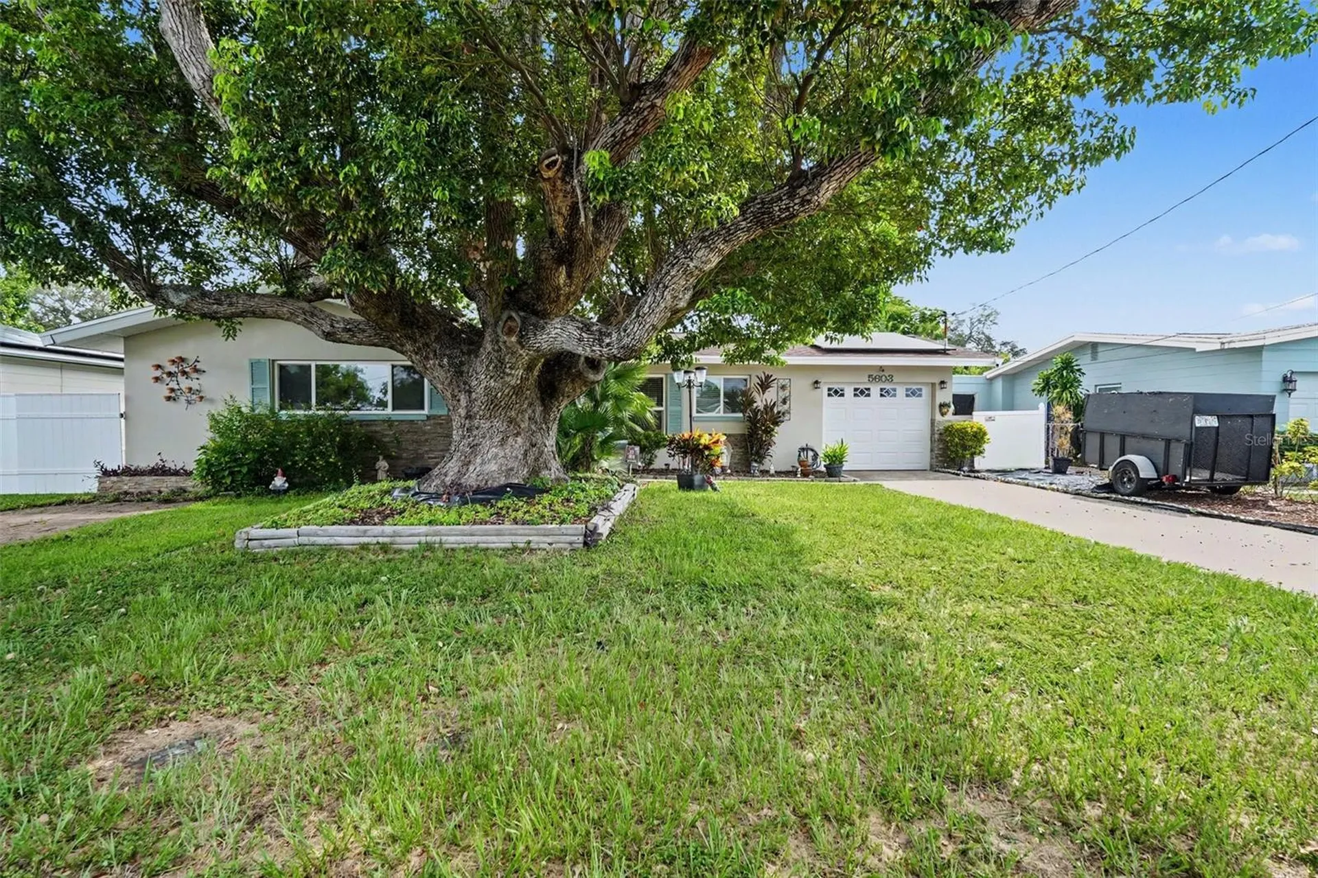 5603 Lown Street N St Petersburg FL 33714