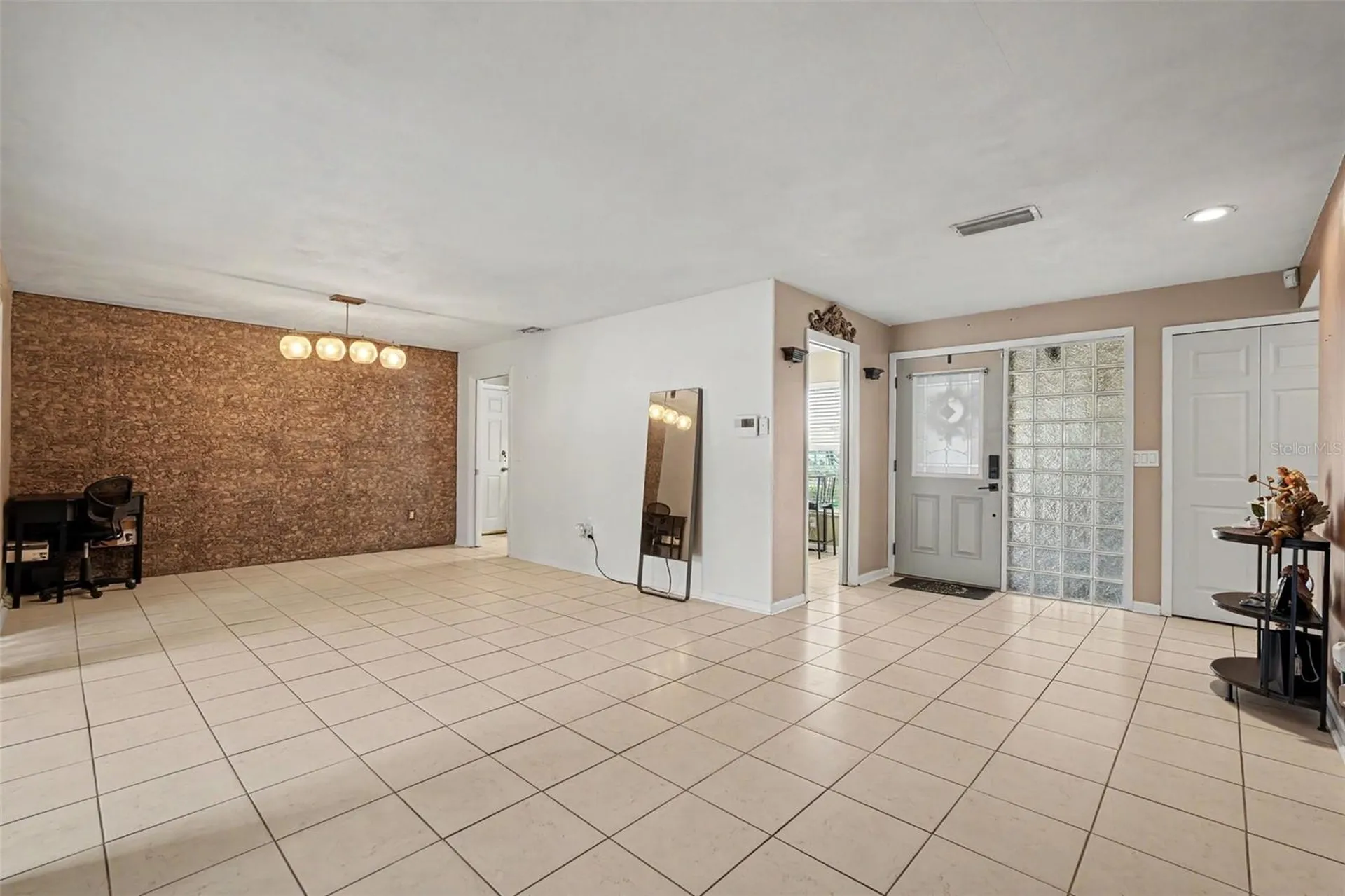 5603 Lown Street N St Petersburg FL 33714