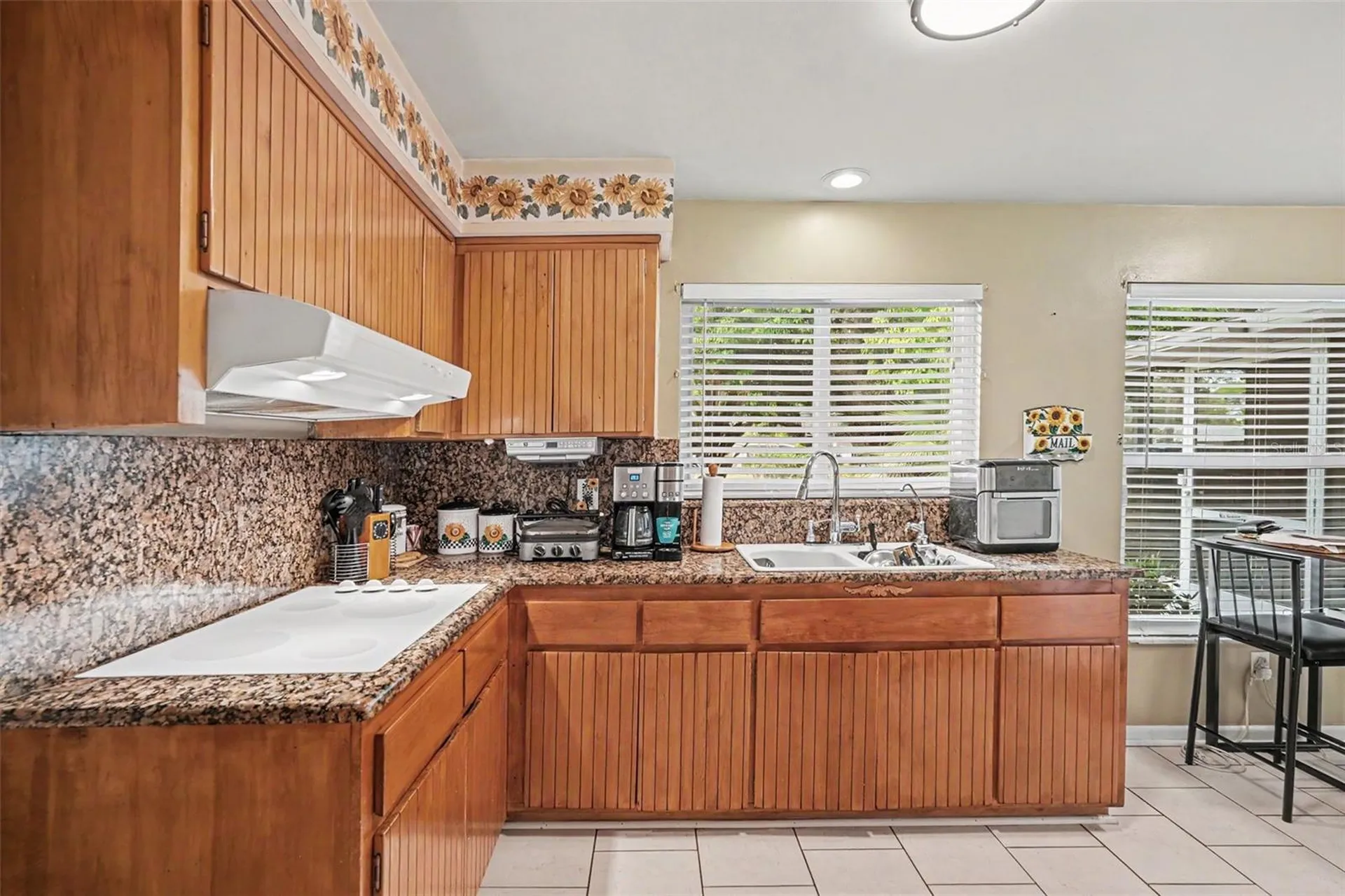 5603 Lown Street N St Petersburg FL 33714