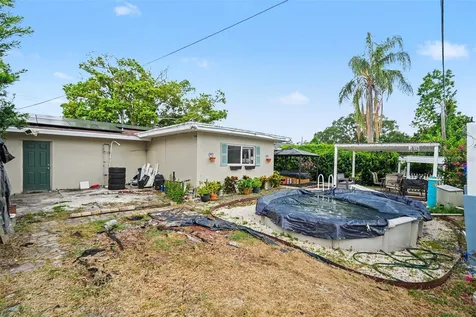 5603 Lown Street N St Petersburg FL 33714