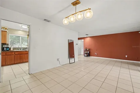 5603 Lown Street N St Petersburg FL 33714