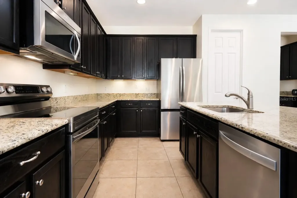 9088 Outlook Rock Trail Windermere FL 34786
