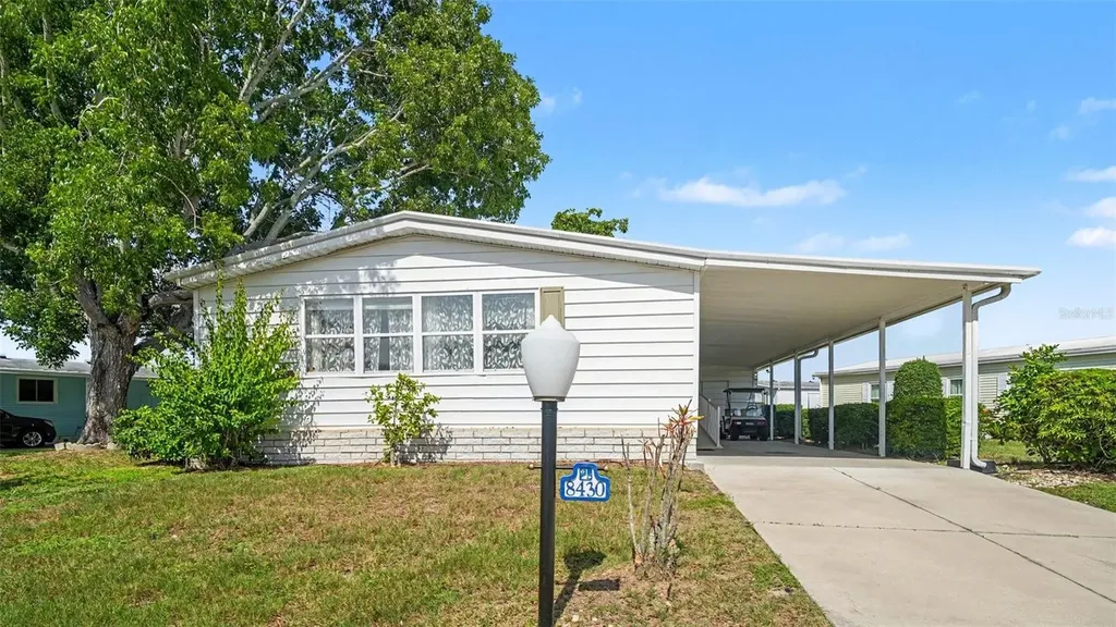 8430 Imperial Circle Palmetto FL 34221