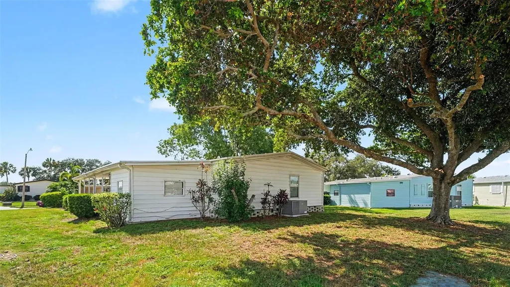 8430 Imperial Circle Palmetto FL 34221
