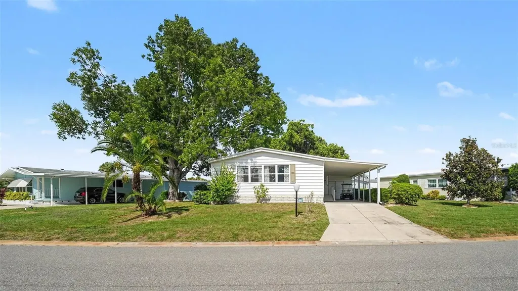 8430 Imperial Circle Palmetto FL 34221