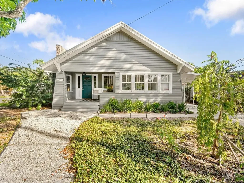 2822 4th Avenue W Bradenton FL 34205