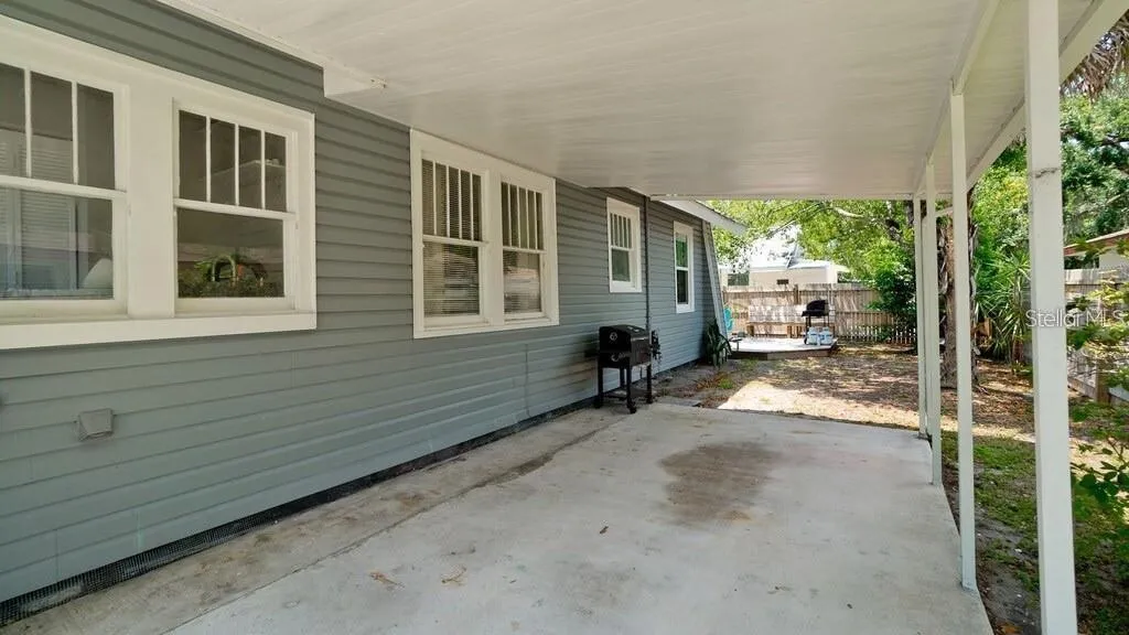 2822 4th Avenue W Bradenton FL 34205