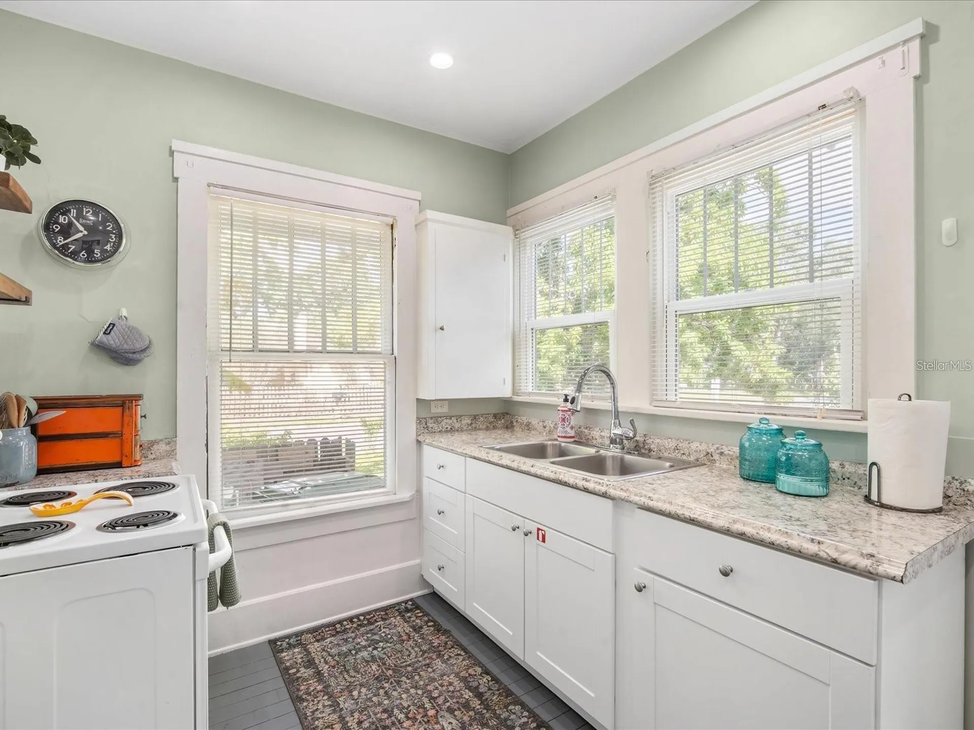 2822 4th Avenue W Bradenton FL 34205