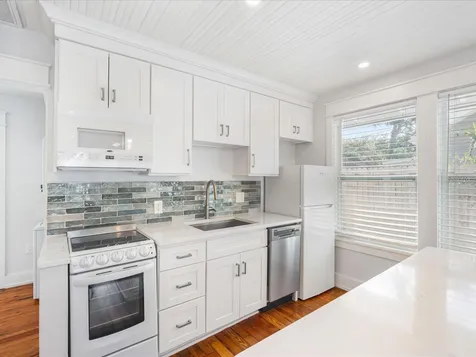 2822 4th Avenue W Bradenton FL 34205