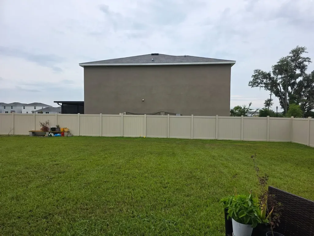 35518 Lockman Way Zephyrhills FL 33541