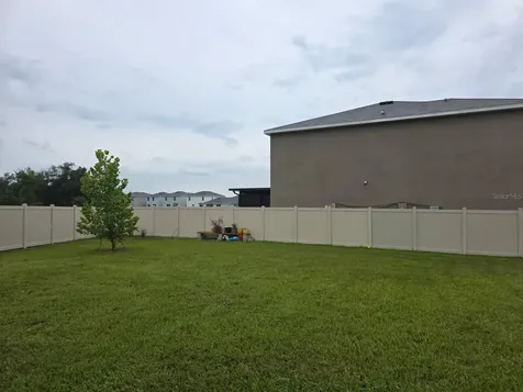 35518 Lockman Way Zephyrhills FL 33541