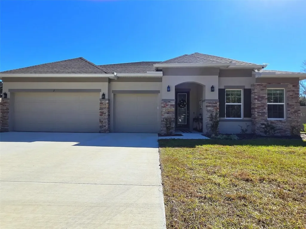 2 Pat Place Palm Coast FL 32164