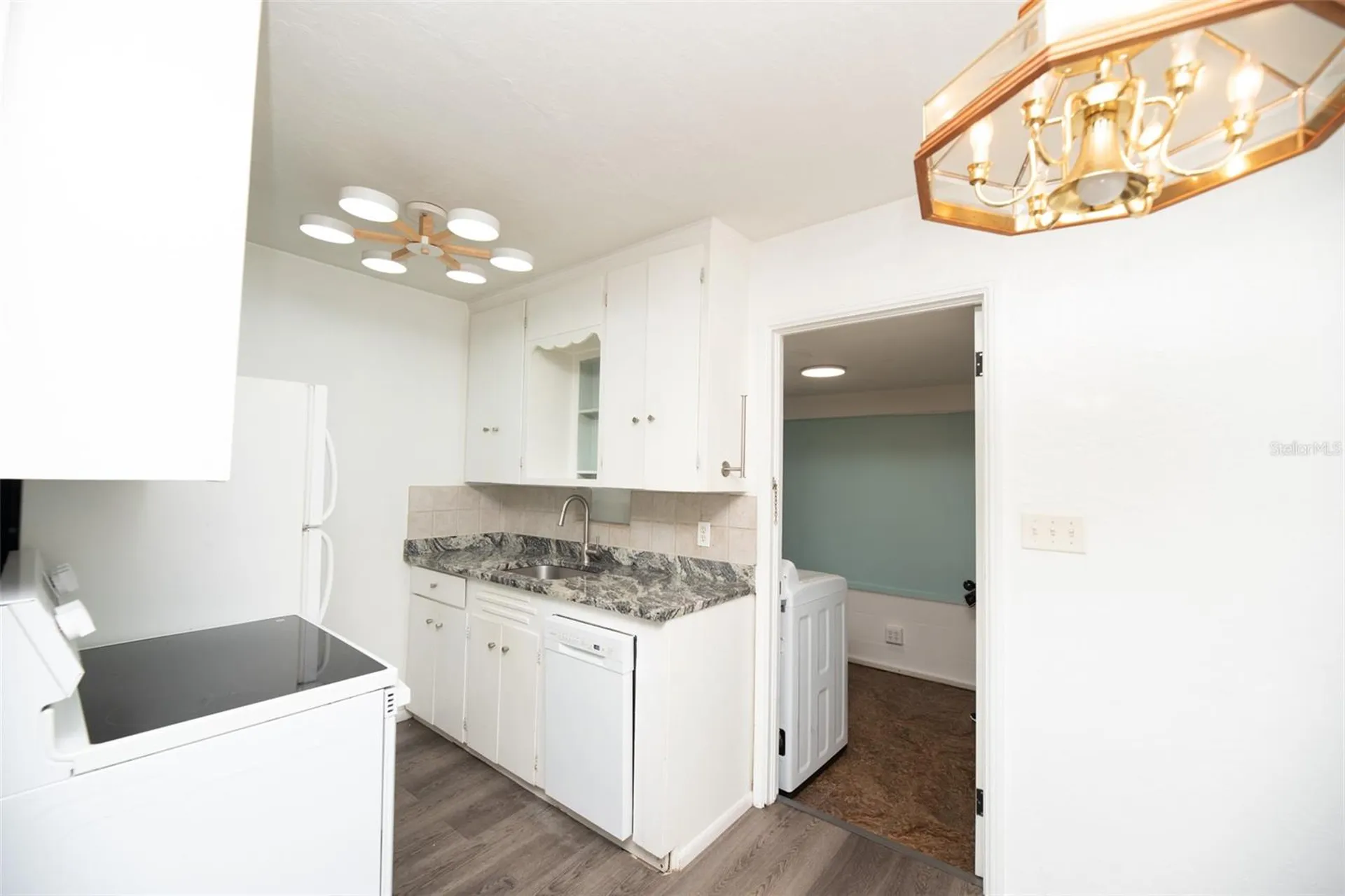 761 51st Avenue N St Petersburg FL 33703