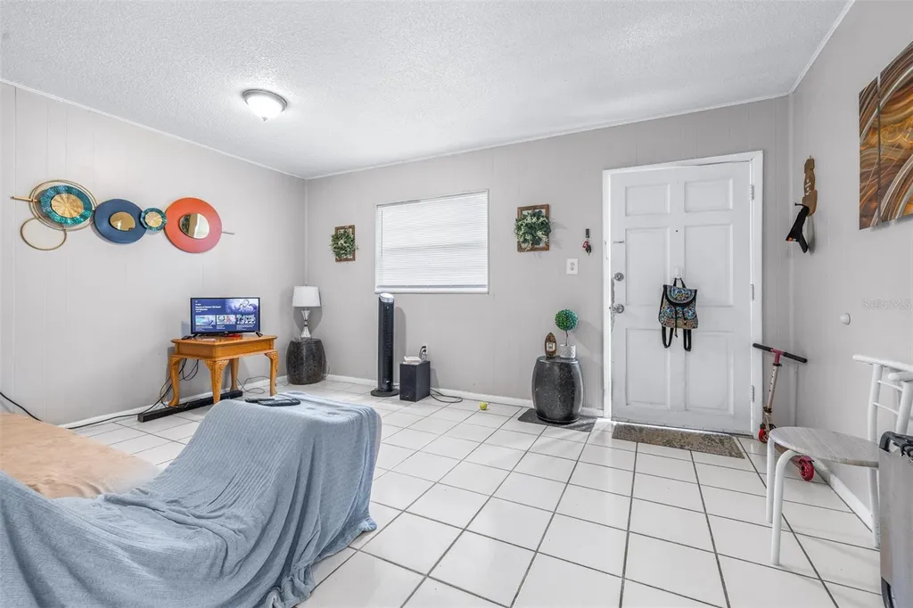 5901 Gibson Avenue Tampa FL 33617