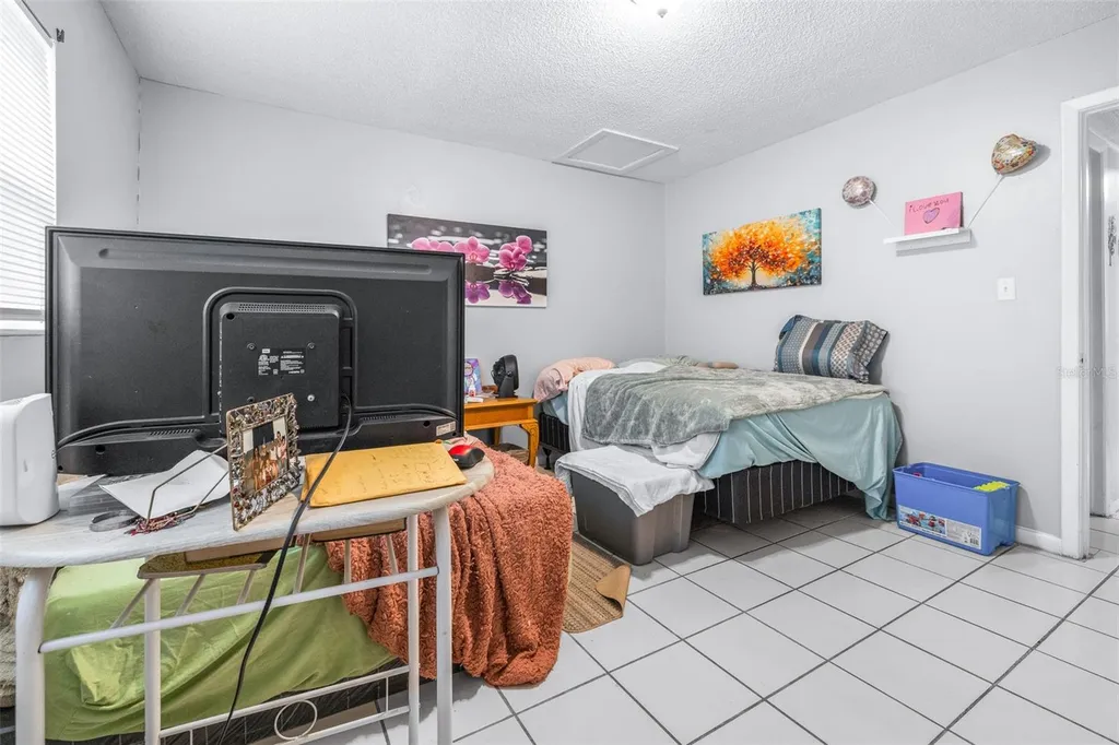 5901 Gibson Avenue Tampa FL 33617