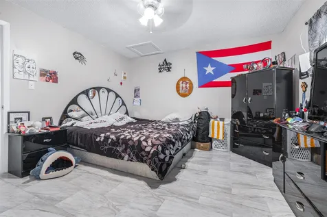 5901 Gibson Avenue Tampa FL 33617