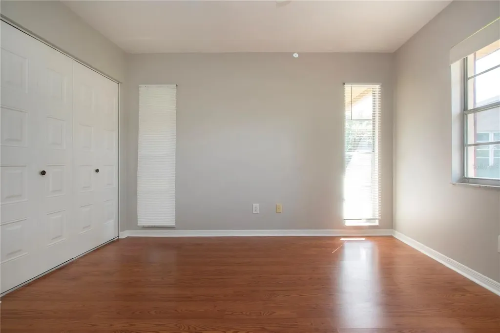 1828 Foxhunt Drive Sun City Center FL 33573