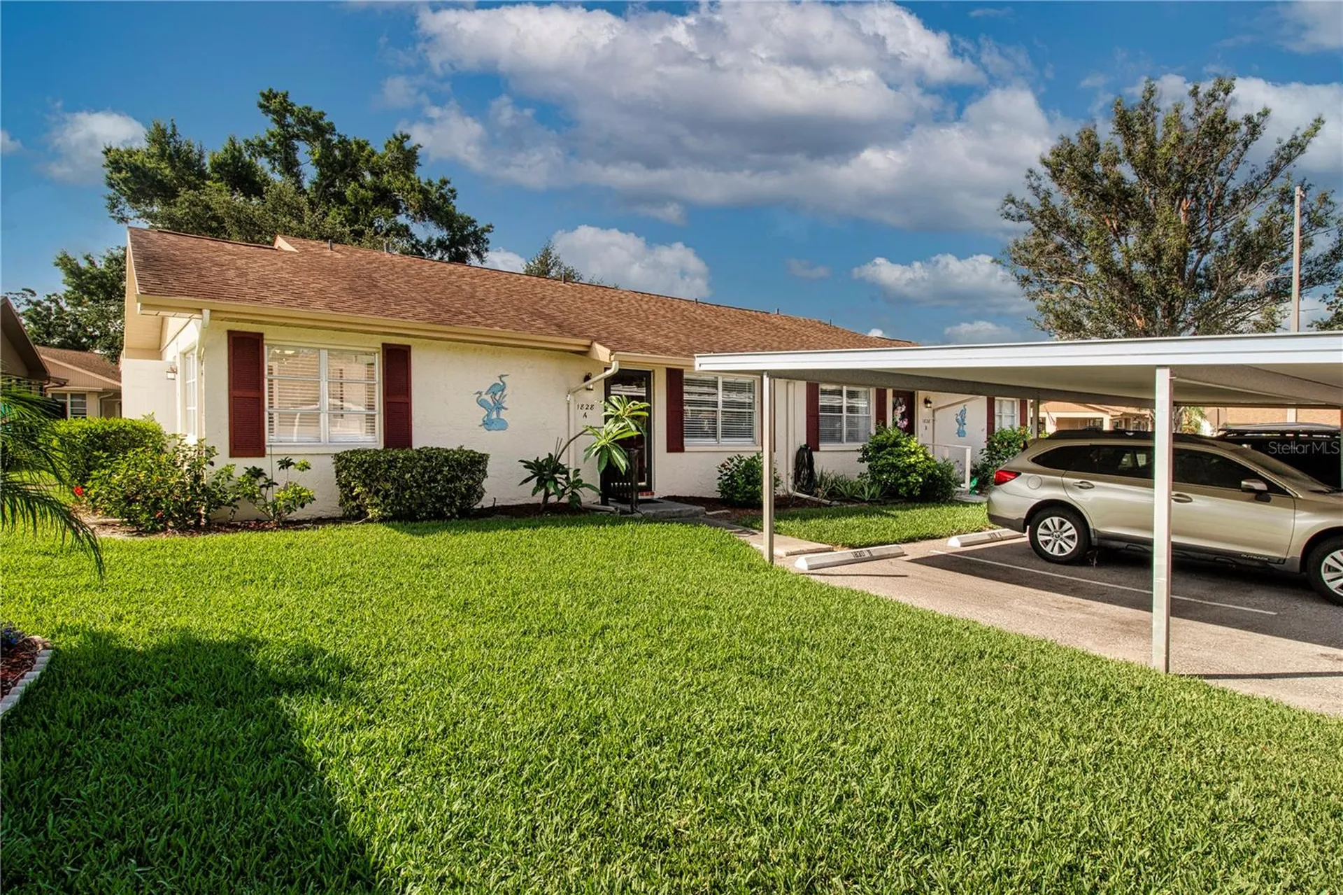 1828 Foxhunt Drive Sun City Center FL 33573