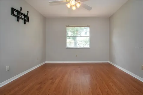 1828 Foxhunt Drive Sun City Center FL 33573