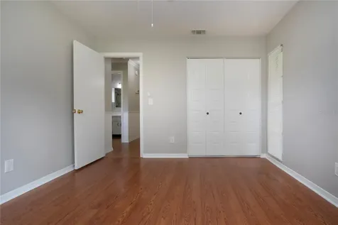 1828 Foxhunt Drive Sun City Center FL 33573