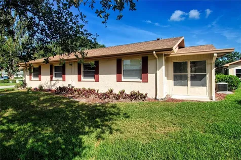 1828 Foxhunt Drive Sun City Center FL 33573