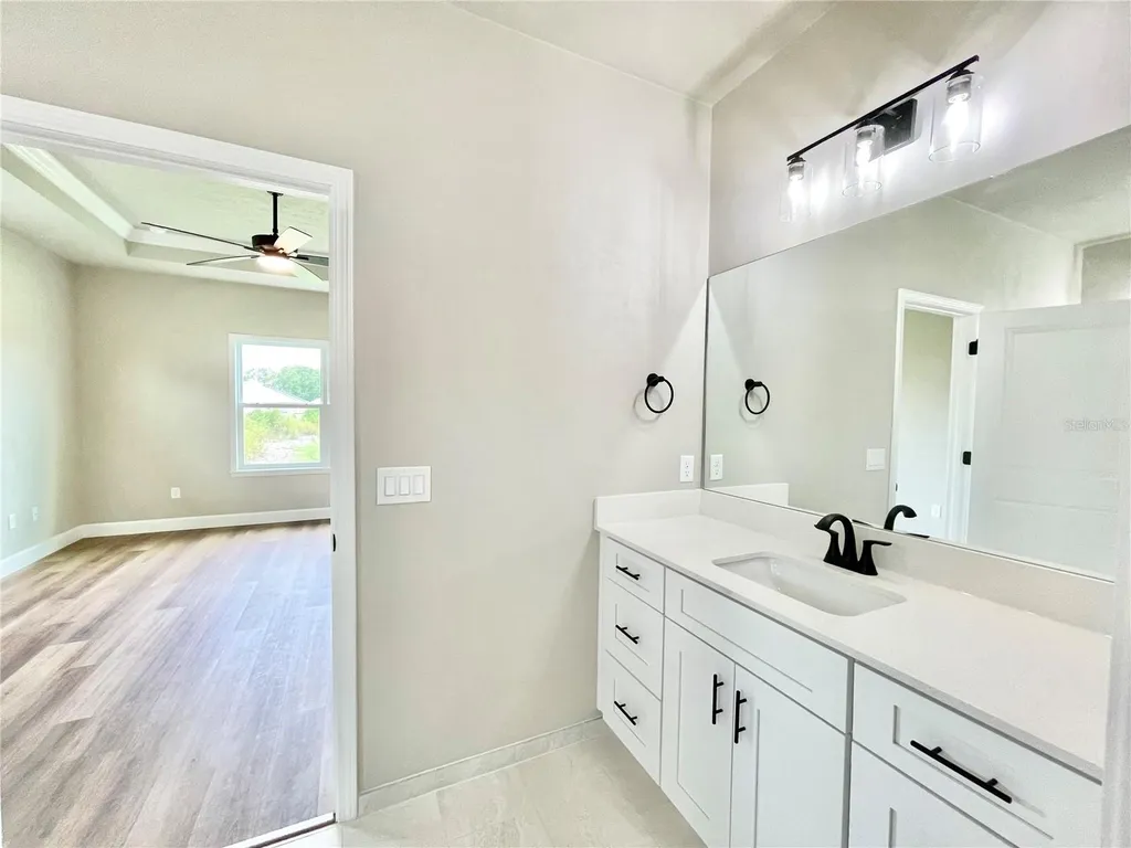 146 SW 212th Drive Newberry FL 32669