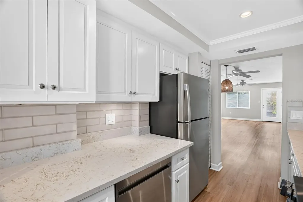 4570 Overlook Drive NE St Petersburg FL 33703