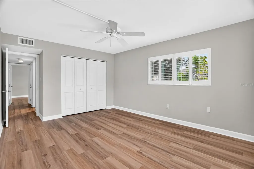 4570 Overlook Drive NE St Petersburg FL 33703