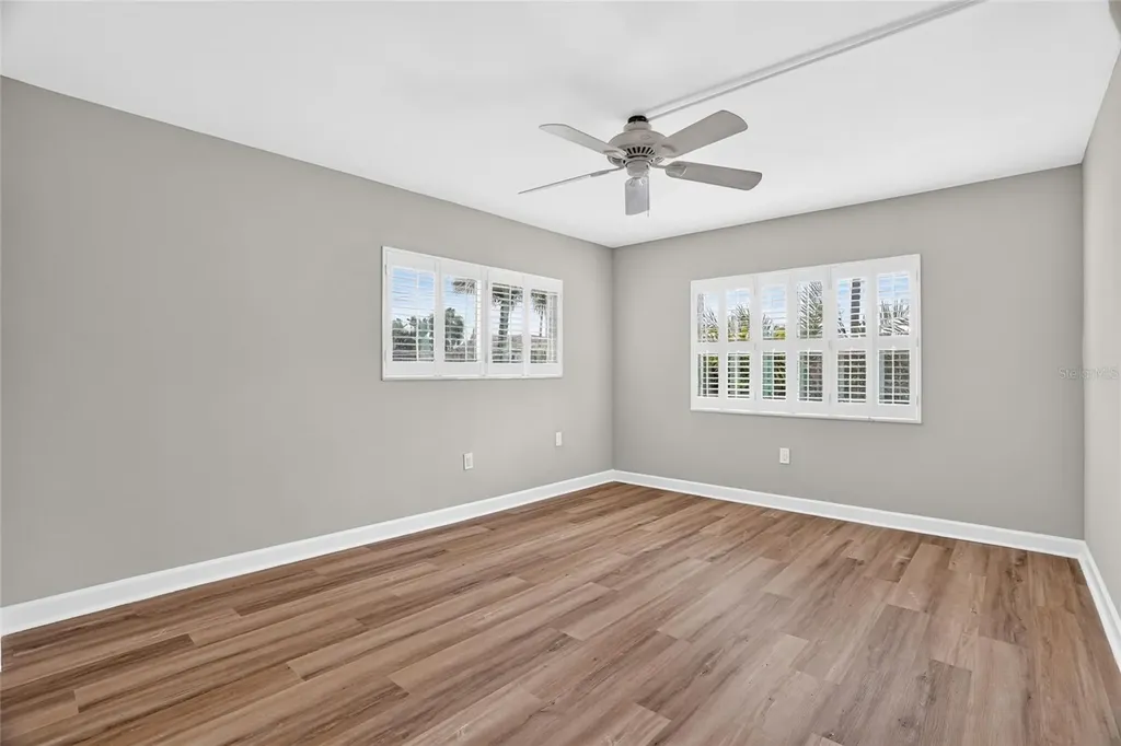 4570 Overlook Drive NE St Petersburg FL 33703