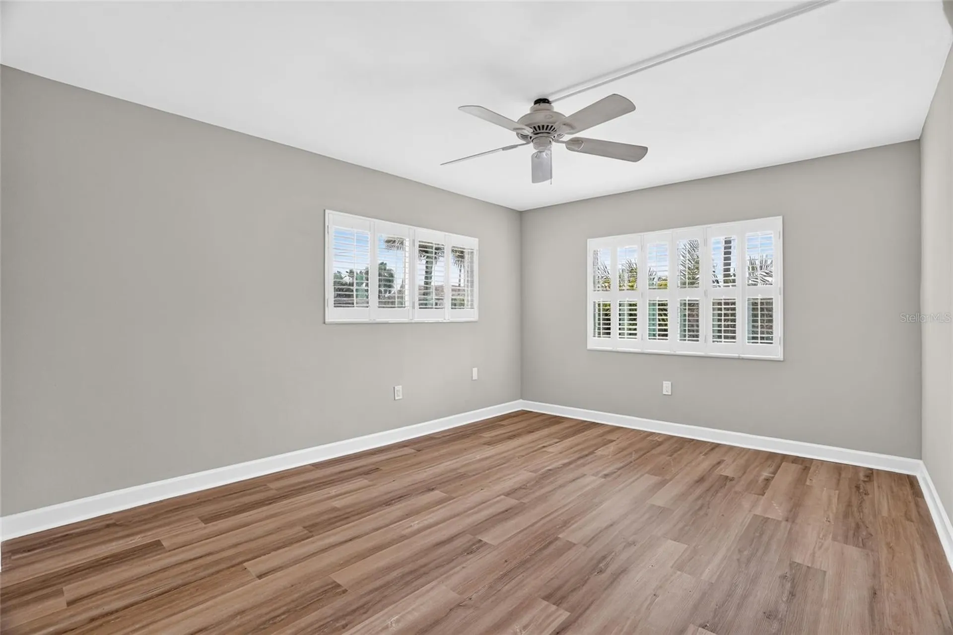 4570 Overlook Drive NE St Petersburg FL 33703
