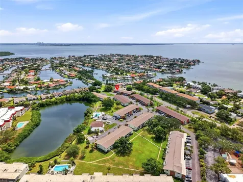 4570 Overlook Drive NE St Petersburg FL 33703