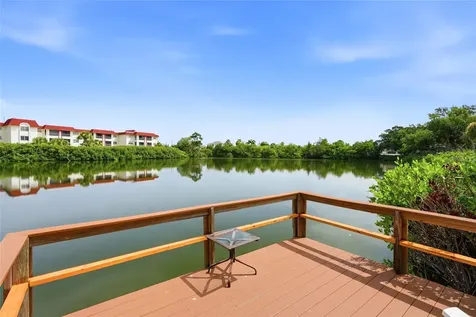 4570 Overlook Drive NE St Petersburg FL 33703