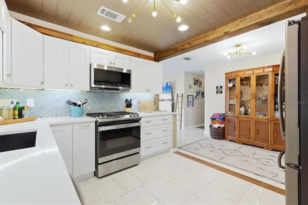6507 Clemson Street Bradenton FL 34207