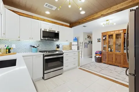 6507 Clemson Street Bradenton FL 34207