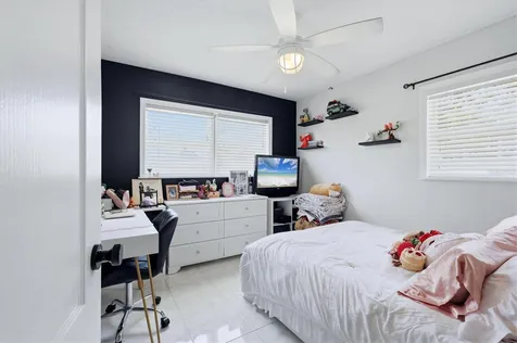 6507 Clemson Street Bradenton FL 34207