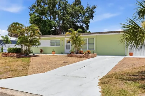 6507 Clemson Street Bradenton FL 34207