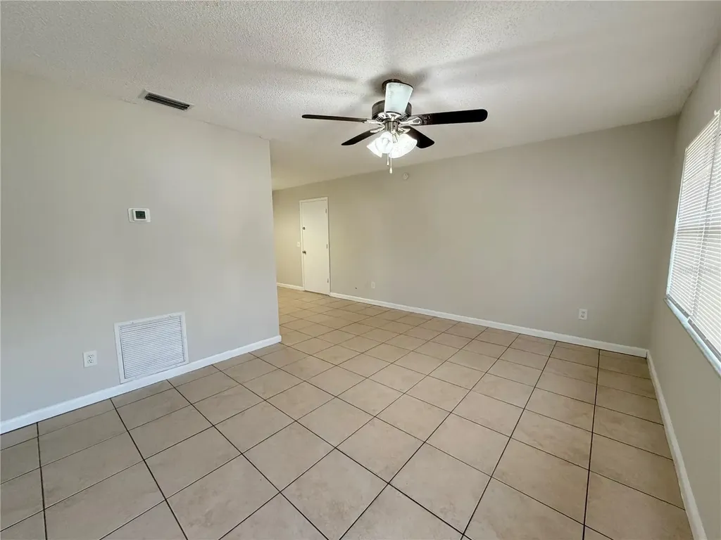 330 Dogwood Avenue Orange City FL 32763
