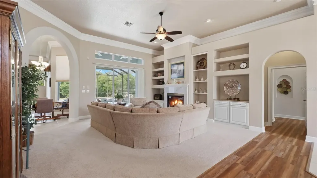 8722 Mississippi Run Weeki Wachee FL 34613